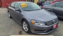 2013 Volkswagen Passat SE