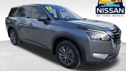 2022 Nissan Pathfinder S