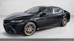 2024 Toyota Camry Hybrid SE Nightshade