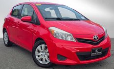 2014 Toyota Yaris LE 2dr Hatchback