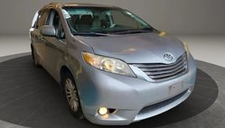 2013 Toyota Sienna XLE