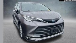 2021 Toyota Sienna Limited 7-Passenger