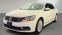 2016 Volkswagen Passat 1.8T SE