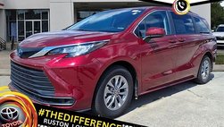 2023 Toyota Sienna LE 8-Passenger