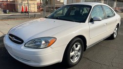2002 Ford Taurus SE