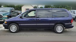 1997 Chrysler Town and Country LX