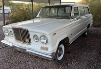 1965 Jeep Wagoneer 