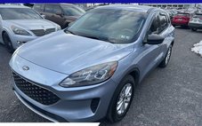 2022 Ford Escape Hybrid SE