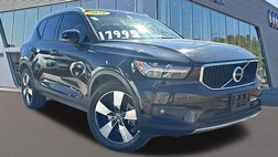 2021 Volvo XC40 T5 Momentum