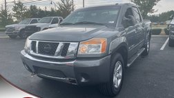 2015 Nissan Titan SV