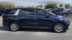 2023 Kia Carnival LX