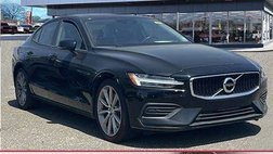 2020 Volvo S60 T6 Momentum