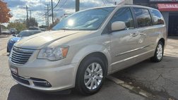2014 Chrysler Town and Country Touring