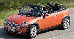 2006 MINI Cooper Base