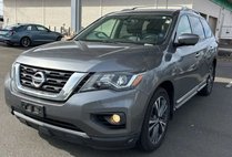 2018 Nissan Pathfinder Platinum