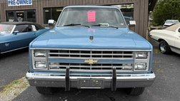 1986 Chevrolet Suburban Shield C20