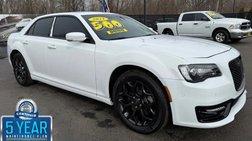 2023 Chrysler 300 Touring L