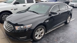 2017 Ford Taurus SEL