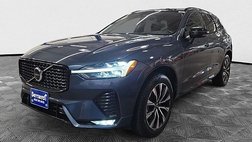 2023 Volvo XC60 B5 Plus Dark Theme