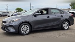 2022 Kia Forte FE