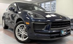 2022 Porsche Macan Base