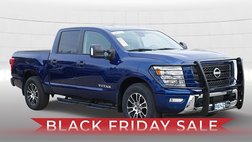 2023 Nissan Titan SV