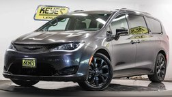 2020 Chrysler Pacifica Limited 35th Anniversary