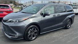 2025 Toyota Sienna Platinum 7-Passenger