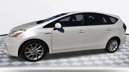 2013 Toyota Prius v Five
