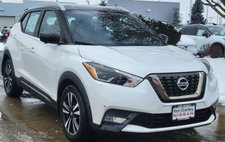 2019 Nissan Kicks SR