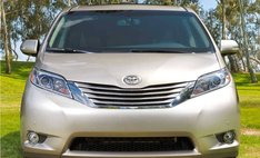 2016 Toyota Sienna LE
