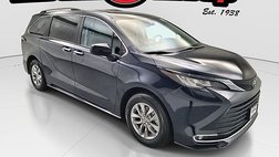 2023 Toyota Sienna XLE