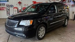 2015 Chrysler Town and Country Touring