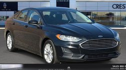 2020 Ford Fusion SE