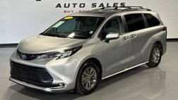 2021 Toyota Sienna XLE