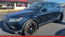 2016 Volkswagen Touareg VR6 Lux