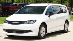 2025 Chrysler Voyager LX