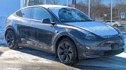 2025 Tesla Model Y Long Range