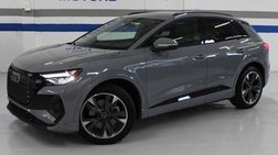 2024 Audi Q4 e-tron quattro Premium Plus 55