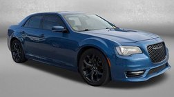 2022 Chrysler 300 Touring L