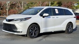 2025 Toyota Sienna Platinum 7-Passenger