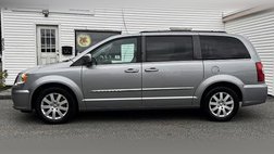 2015 Chrysler Town and Country Touring