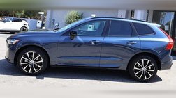 2023 Volvo XC60 B5 Plus Dark Theme