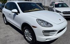 2014 Porsche Cayenne Standard