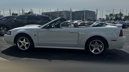 2004 Ford Mustang GT Deluxe