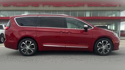 2025 Chrysler Pacifica Pinnacle