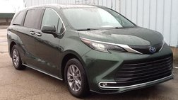 2024 Toyota Sienna XLE 7-Passenger