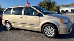 2014 Chrysler Town and Country Touring