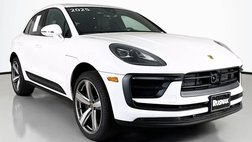 2025 Porsche Macan T