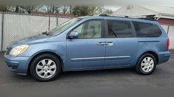 2007 Hyundai Entourage GLS